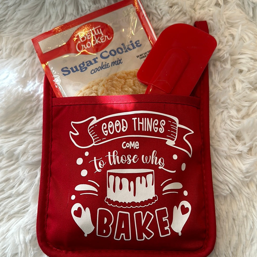 Oven pad with cookie mix and utensil